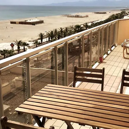 Seafront And Private Parking Canet-en-Roussillon